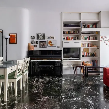 Boldrini With Balcony By Wonderful Italy Apartamento