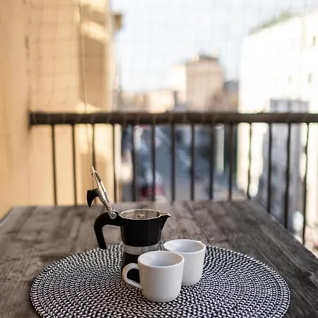 Boldrini With Balcony By Wonderful Italy Apartamento