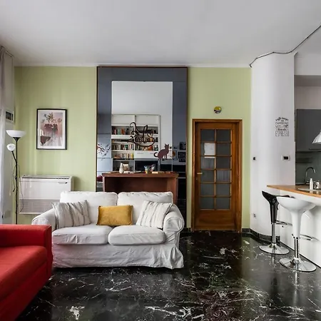 Apartment Boldrini With Balcony By Wonderful Italy